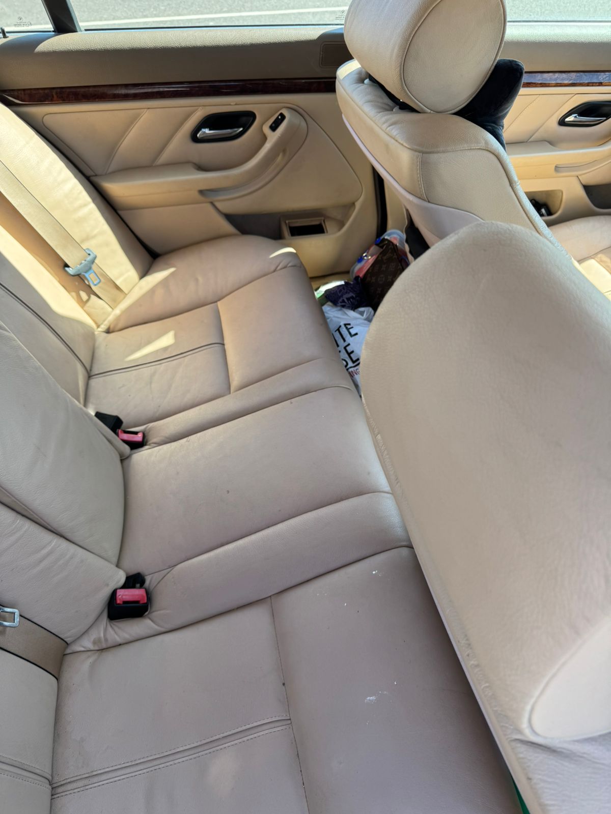 BMW 523 2000