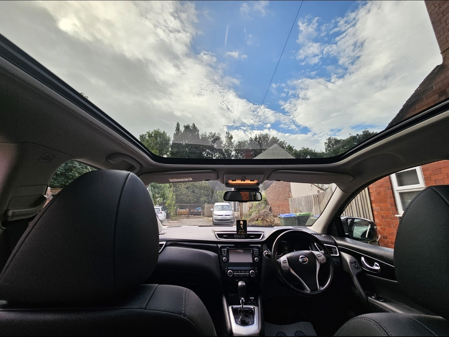 NISSAN QASHQAI 2017