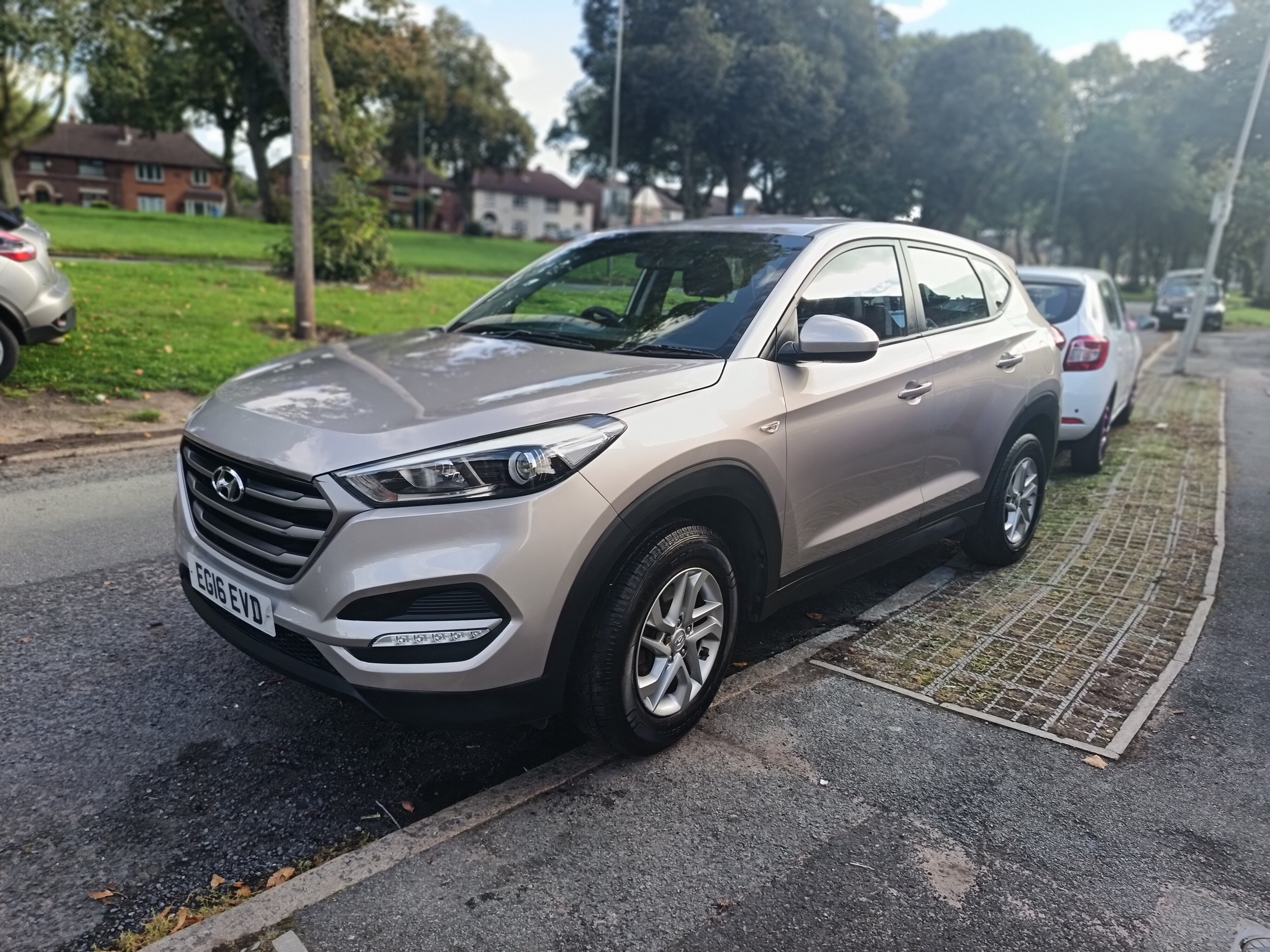 HYUNDAI TUCSON 2016