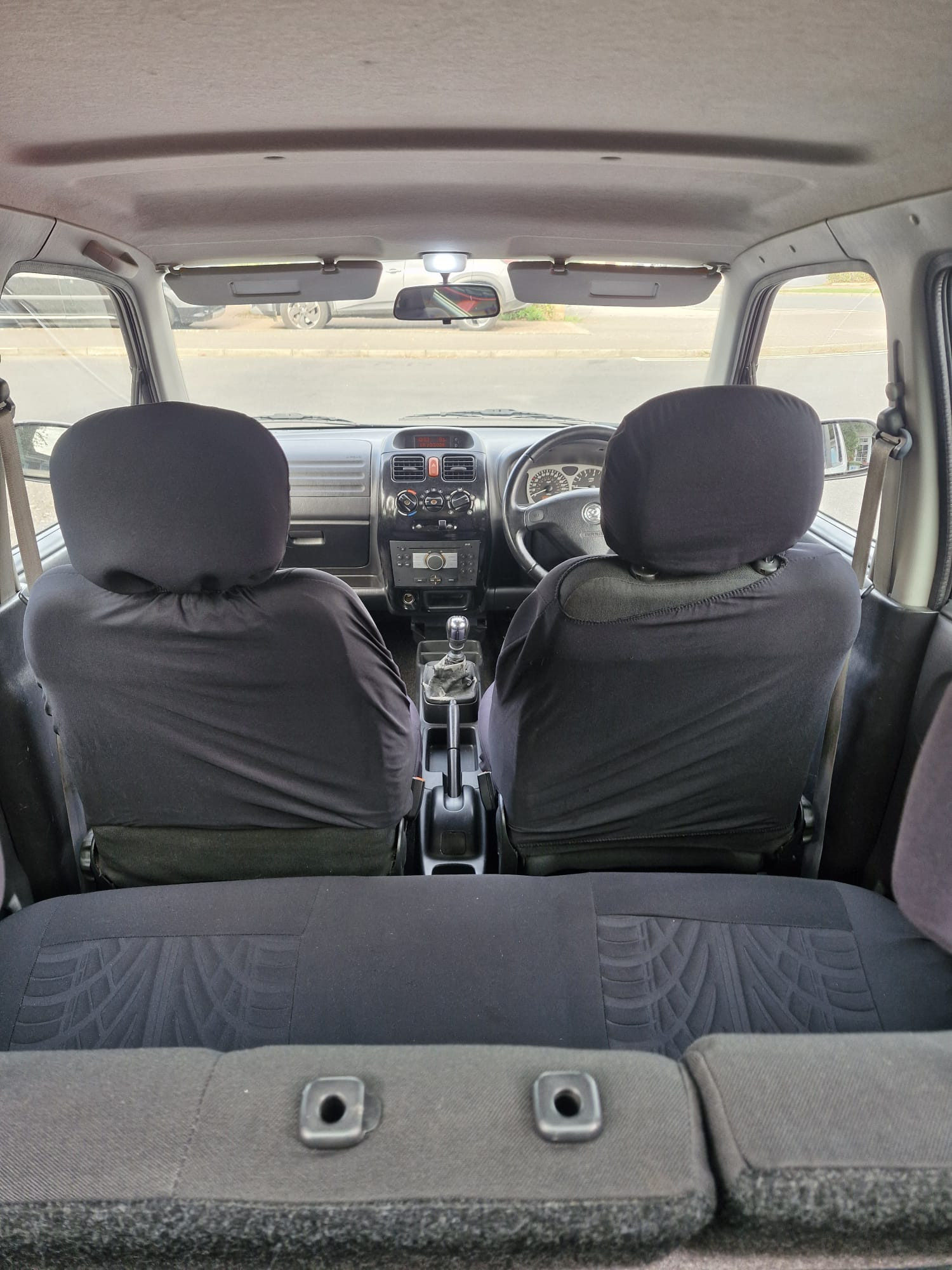 VAUXHALL AGILA 2005