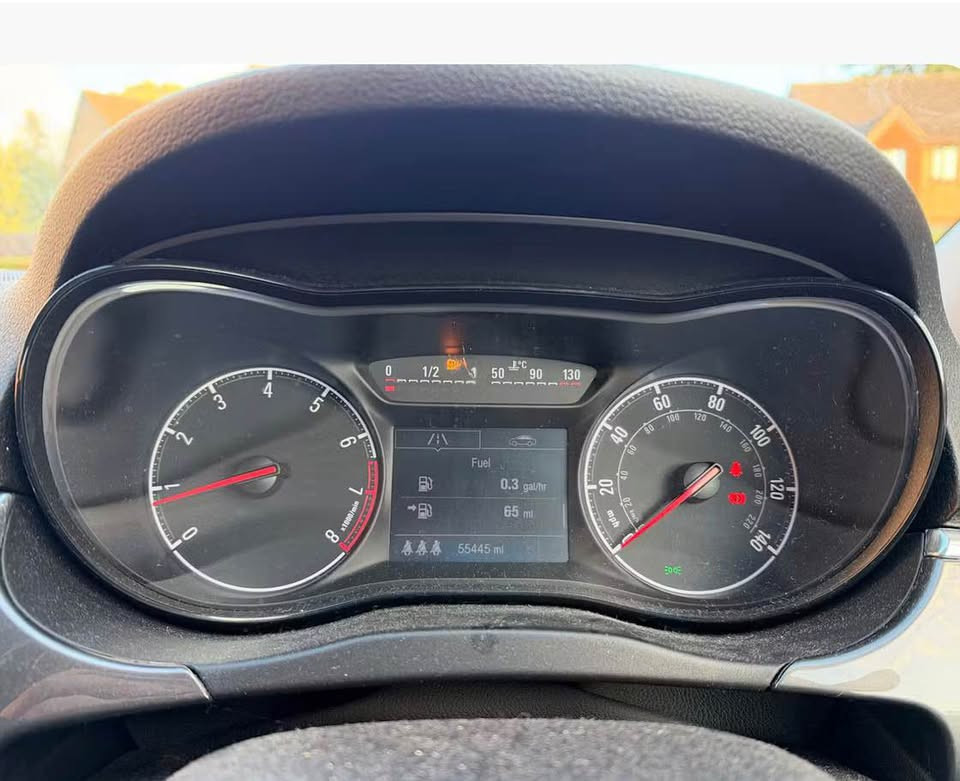 VAUXHALL CORSA 2015